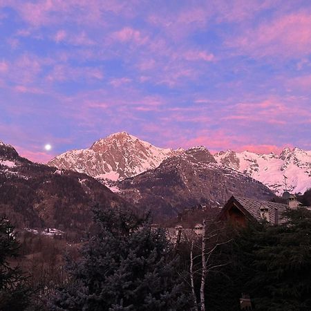 Courmayeur~Navetta Gratuita Per Il Centro+Impianti المظهر الخارجي الصورة