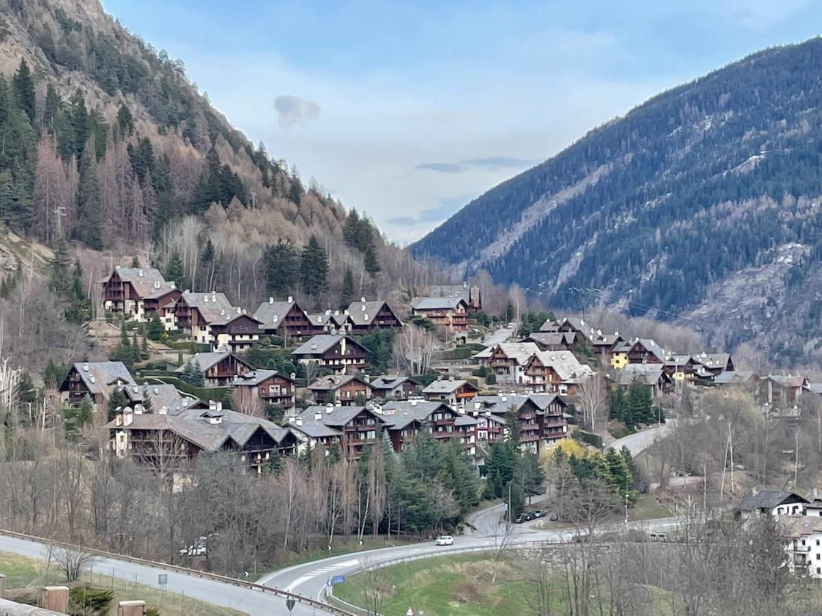 Courmayeur~Navetta Gratuita Per Il Centro+Impianti المظهر الخارجي الصورة